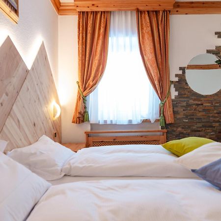 Hotel Ciamol Campitello di Fassa Buitenkant foto