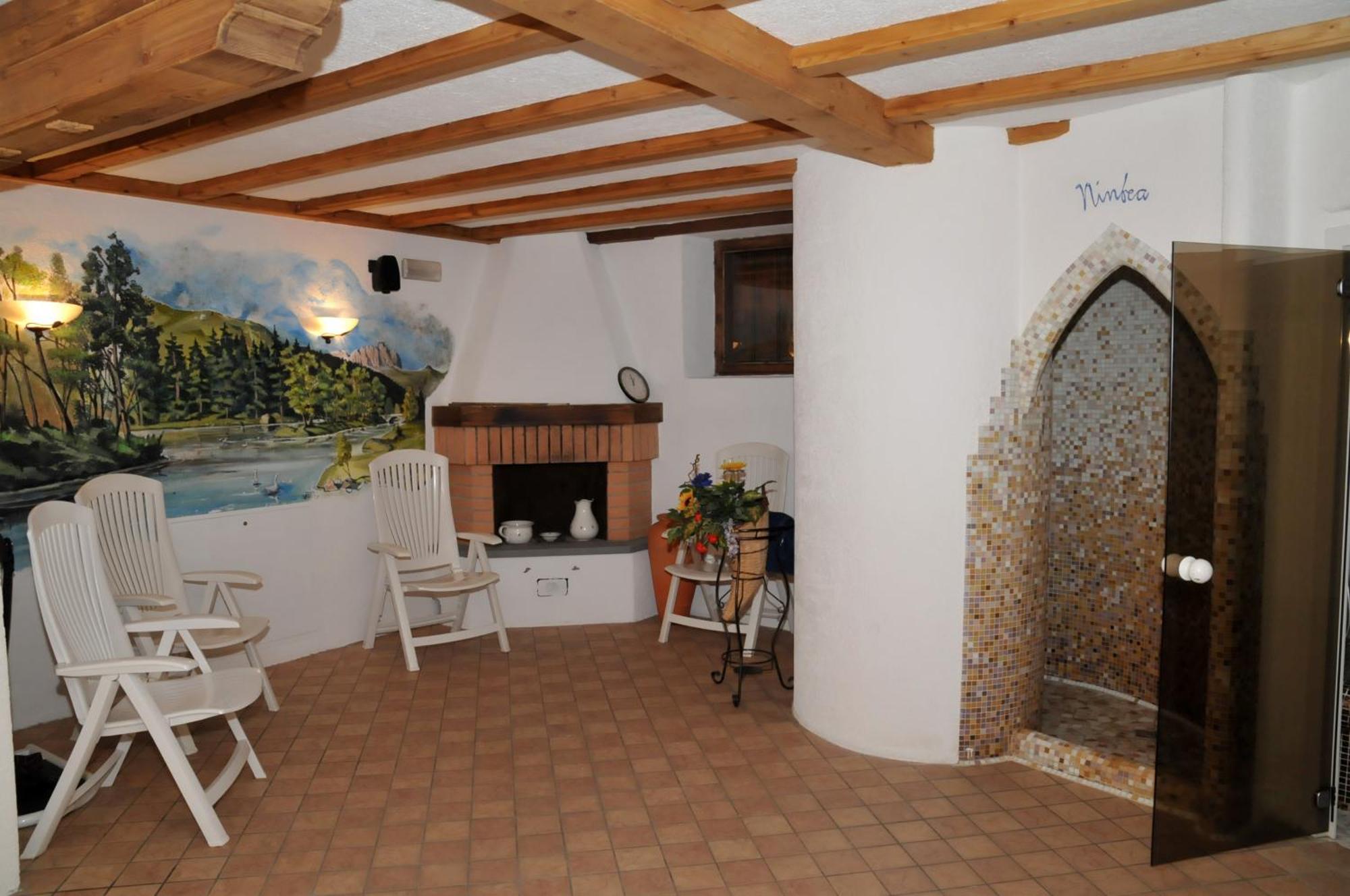Hotel Ciamol Campitello di Fassa Buitenkant foto
