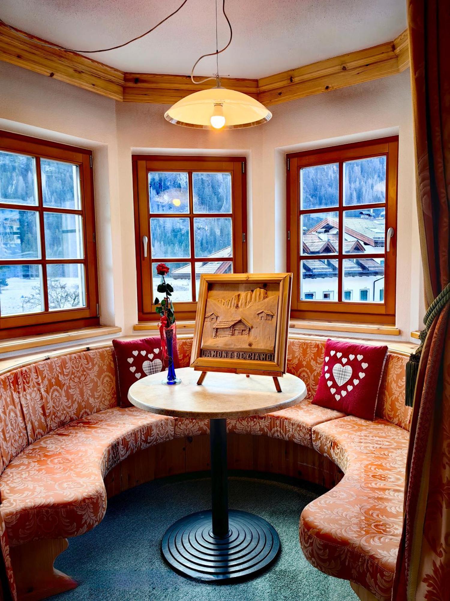 Hotel Ciamol Campitello di Fassa Buitenkant foto